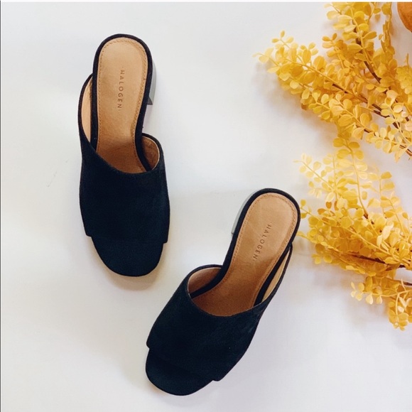 Halogen Shoes - MAKE OFFER Halogen Faye Asymmetrical Slide Sandal